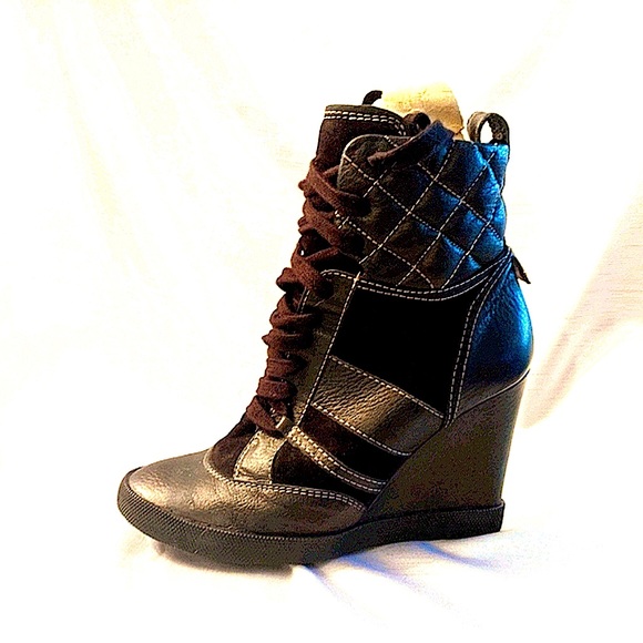 Chloe black and Quilted Leather Wedge Sneakers Booties Size 36.5 - Picture 3 of 8